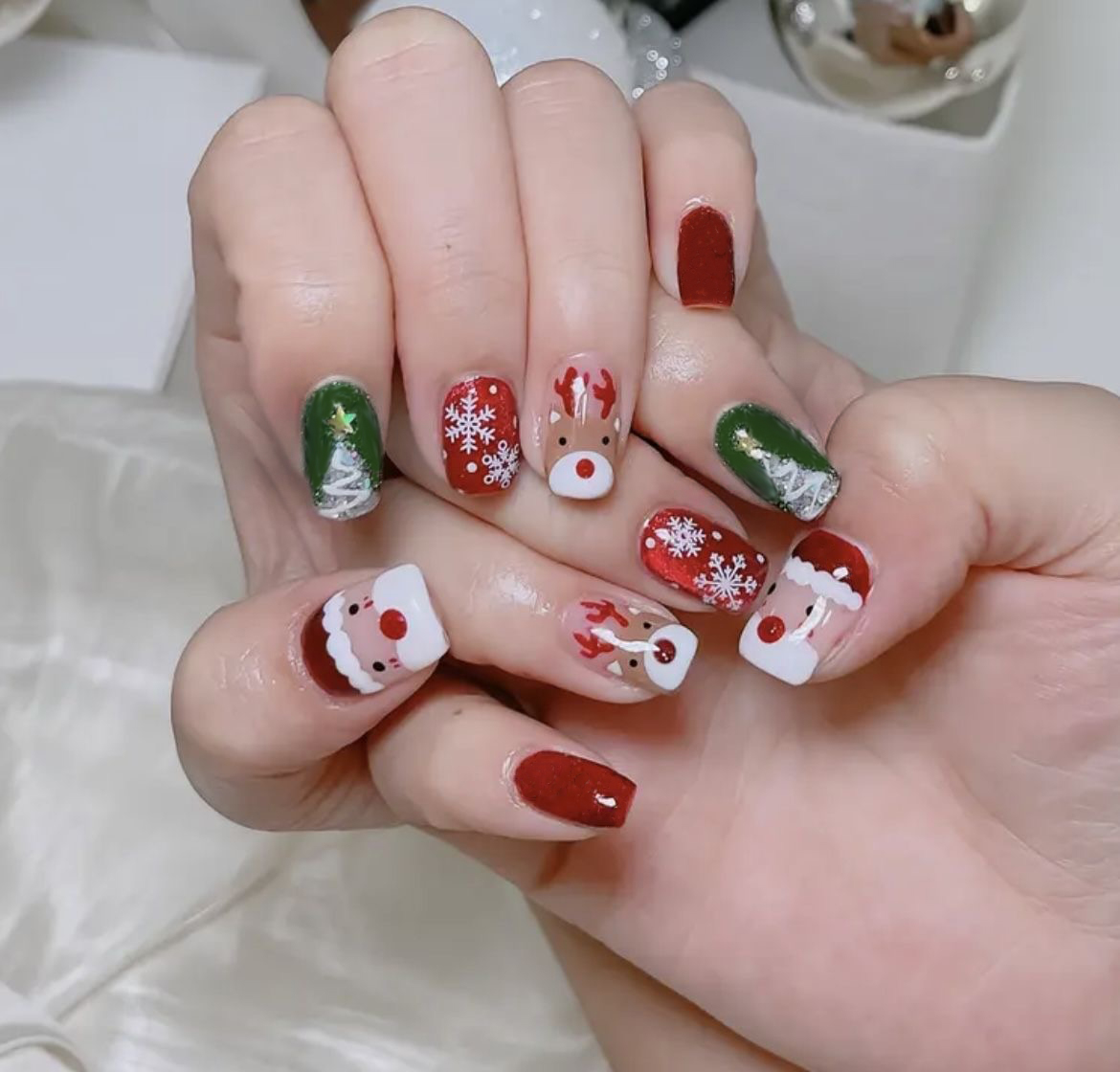 Unhas Postiças de Natal com Pa - Nail Art Press On avaliação e preço